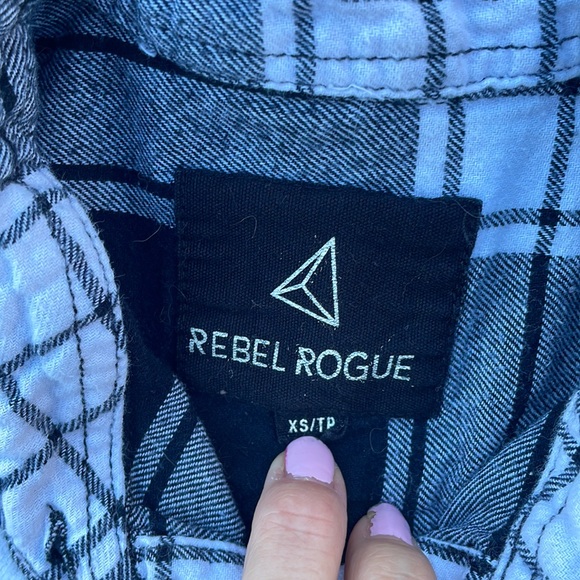 Rebel Rogue Flannel Button up Shirt - Picture 2 of 5